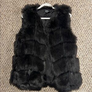 Missguided Black Faux Fur Vest